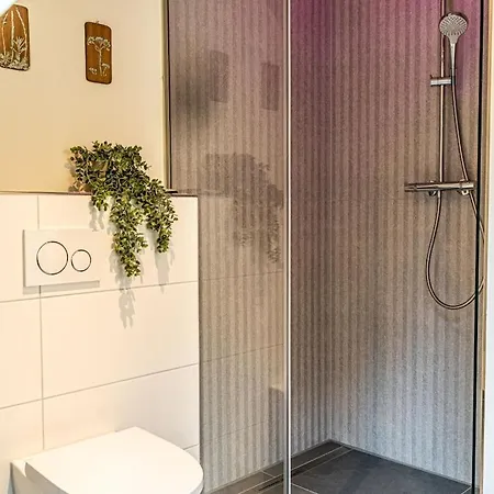 With 2 Bedrooms Versmold